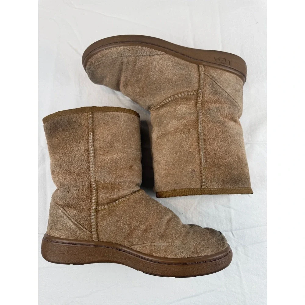 UGG Australia Classic Short Boots Chestnut Suede Shearling Lined M5‎ L6 Brown